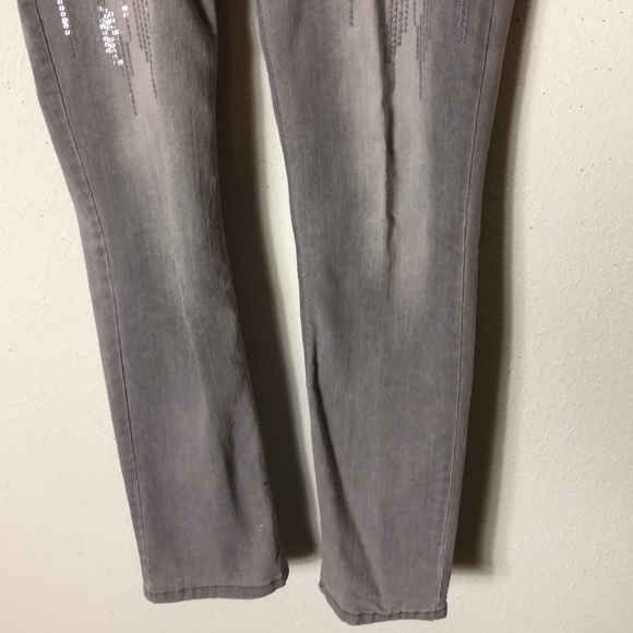 Gray jean jacket with matching jeans by Chico’s Platinum size 1 =M - Picture 7 of 12